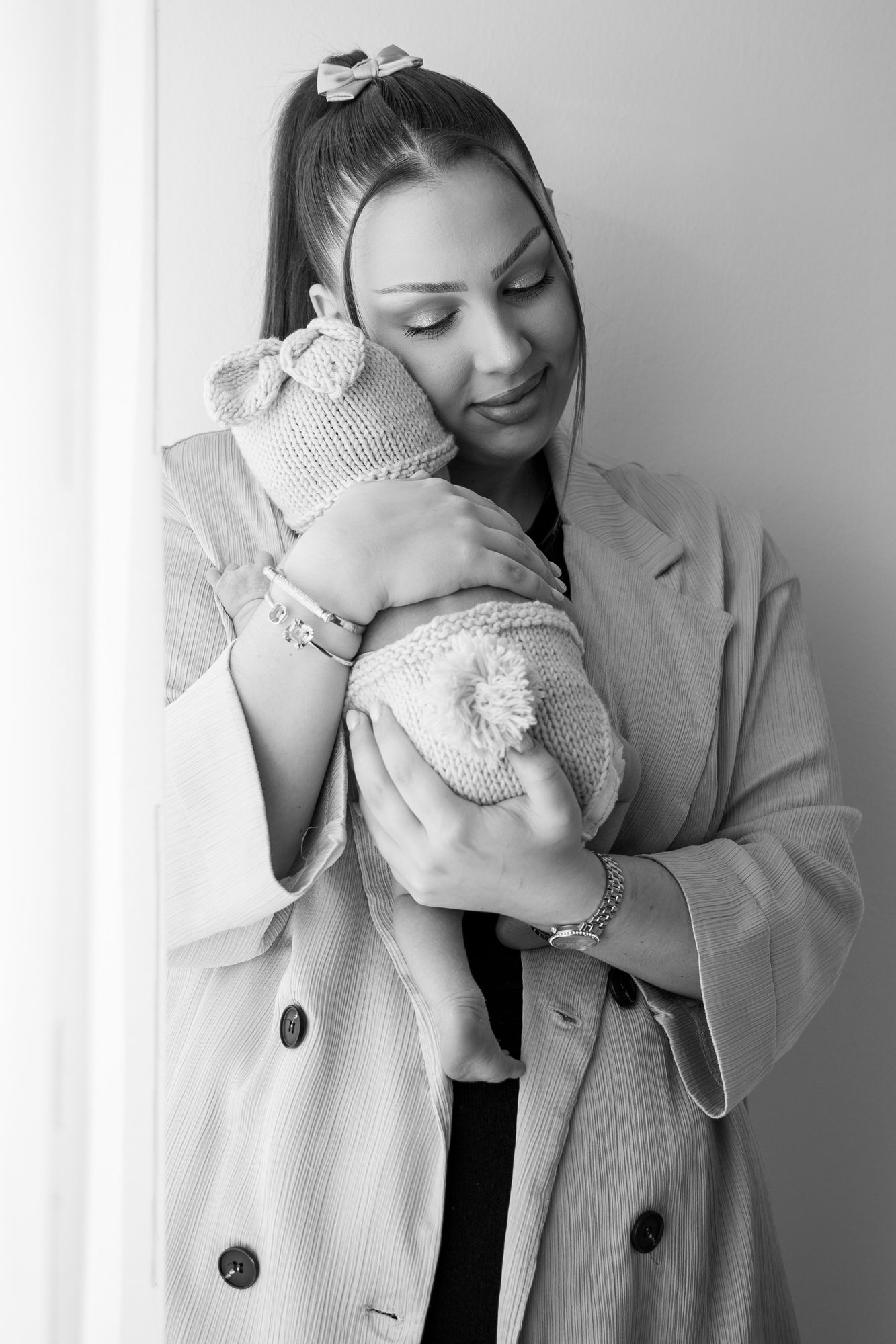 Mama mit Baby sw
